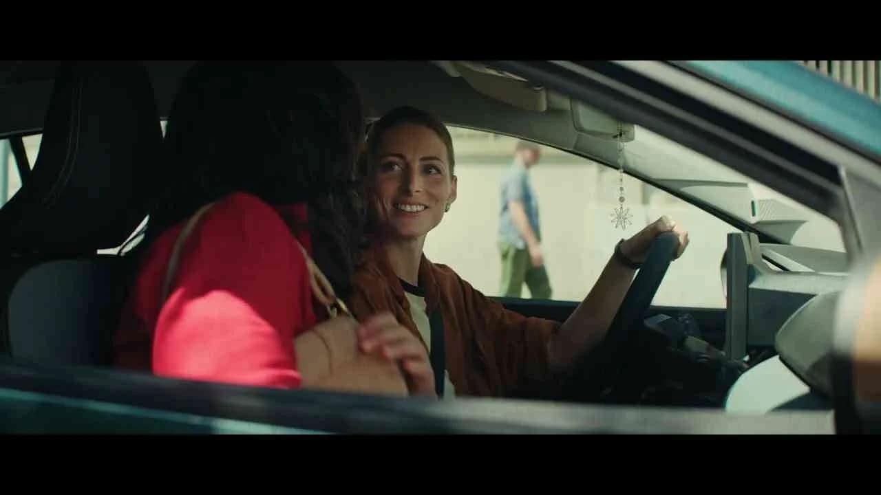 Dacia Sandero - Renault | Clapboard Ad Archive